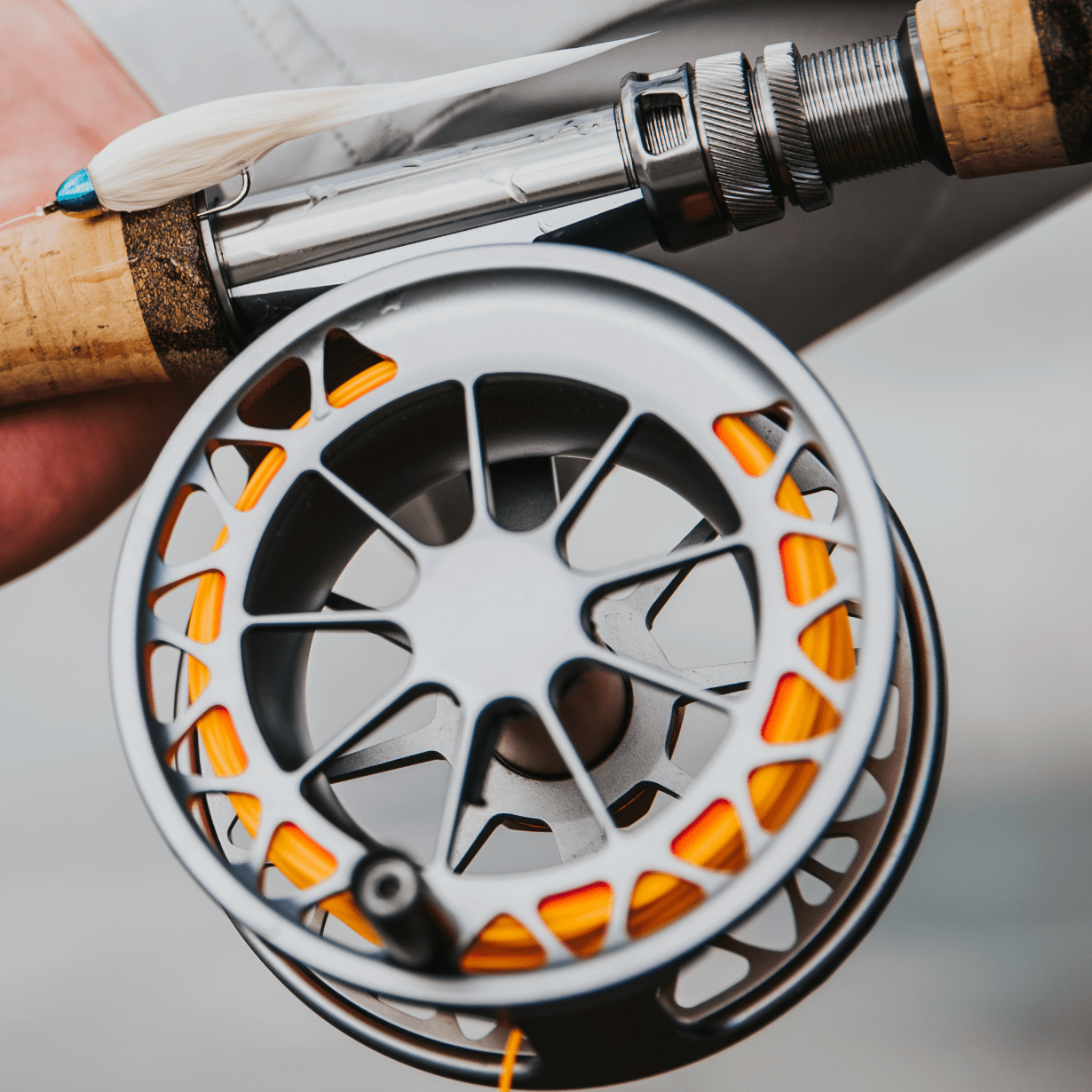 about fly fishing reels Hardy Resonate Reel 3000 Open frame is utilised on sizes where weight reduction and rapid spool changes are essential and a closed frame is employed on both the 5000 EN and 9000 models where thin running lines or specialist euronymph lines may be used Ross Cimarron Creek Fly Reel