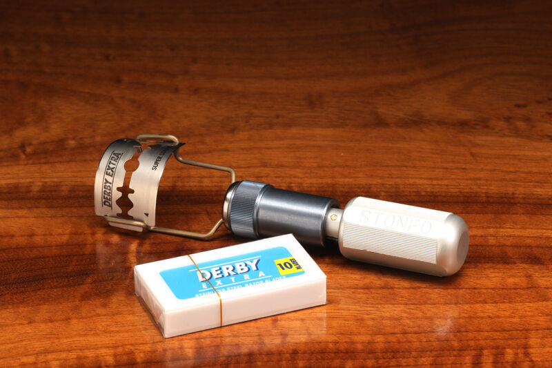 Stonfo Razor Holder for Trimming