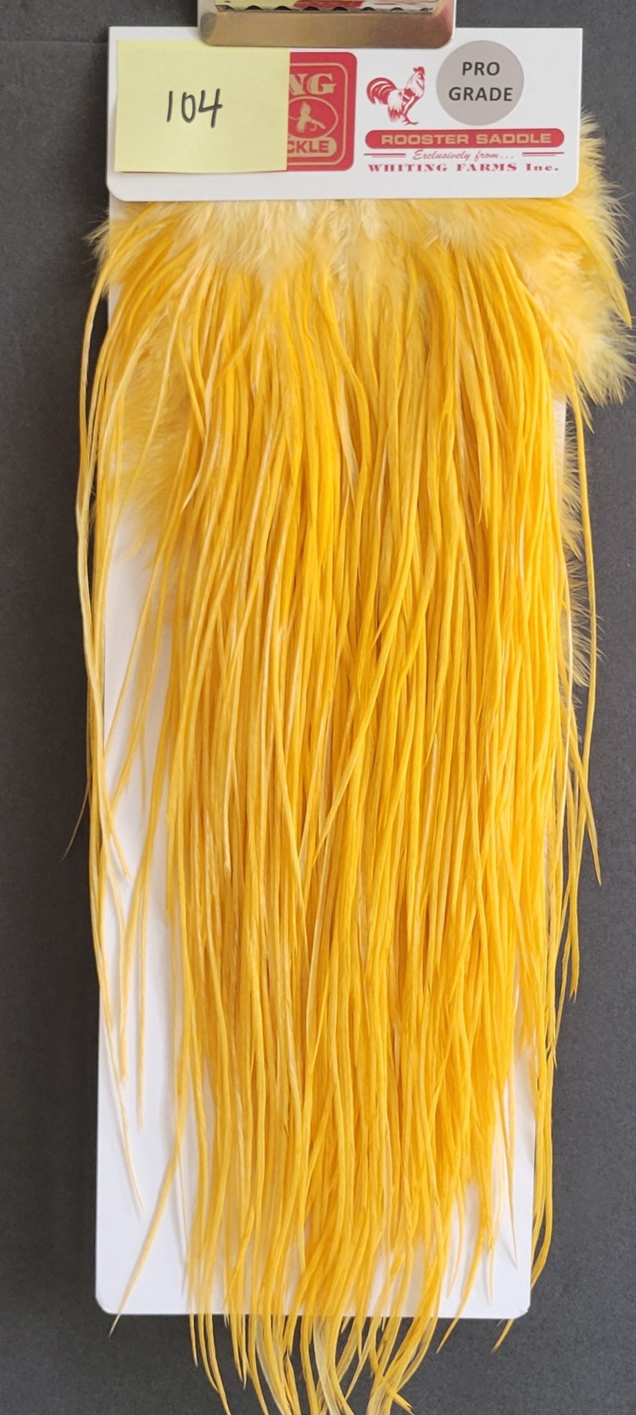 Flash Sale Hackle 104 - Whiting Saddle Pro - White Dyed Golden Straw (size 16 - 18) - Hackle - Fly Fish Food
