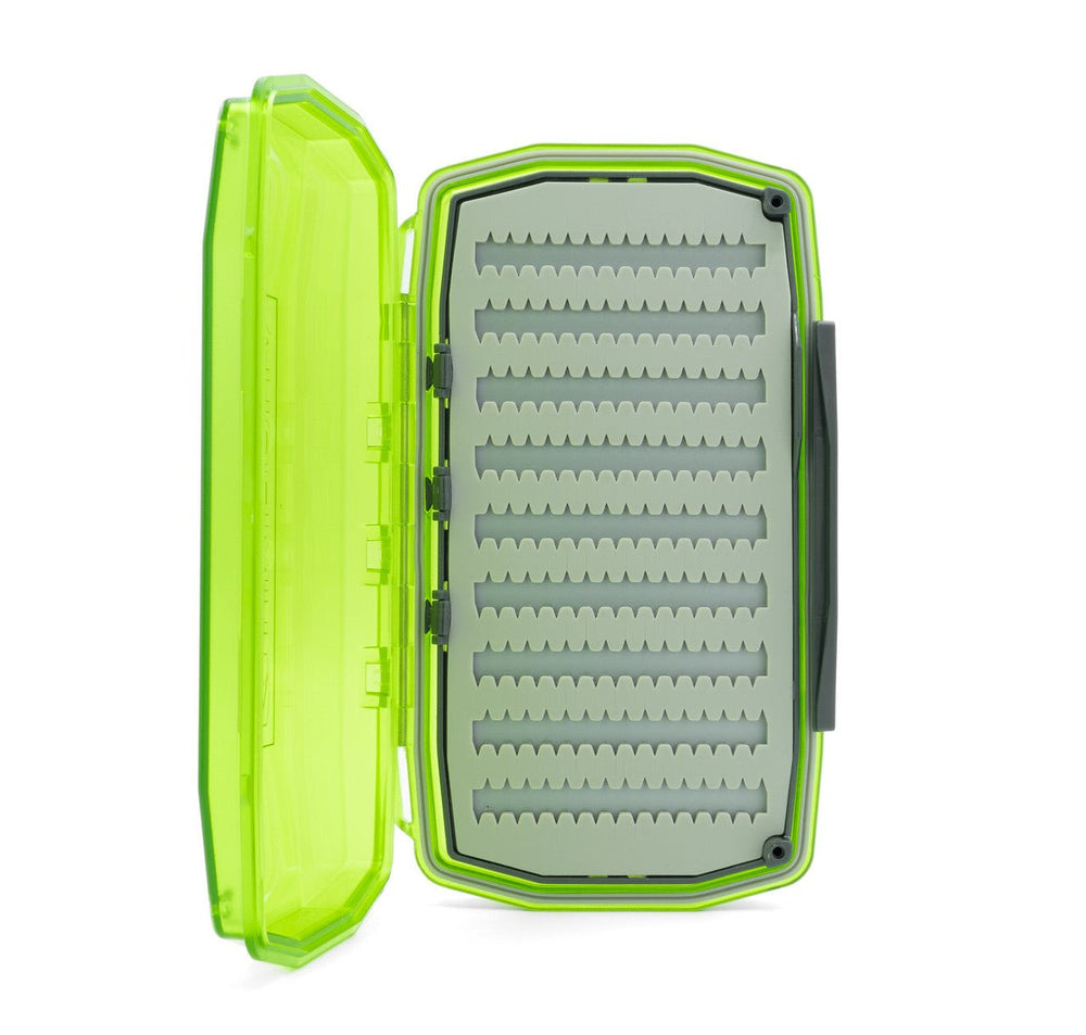 Umpqua - UPG Silicone Waterproof Essential - Large - Hot Green - Fly Boxes - Fly Fish Food