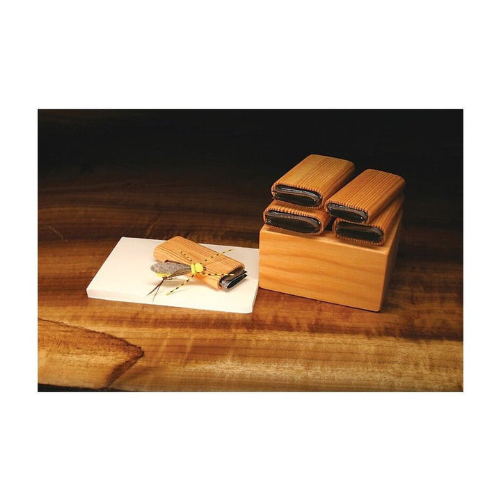 Hopper Wing Cutter - Foam & Bodies - Fly Fish Food