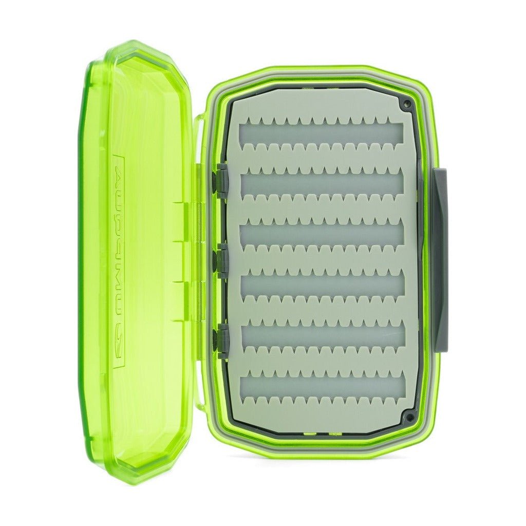 Umpqua - UPG Silicone Waterproof Essential - Medium - Hot Green - Fly Boxes - Fly Fish Food