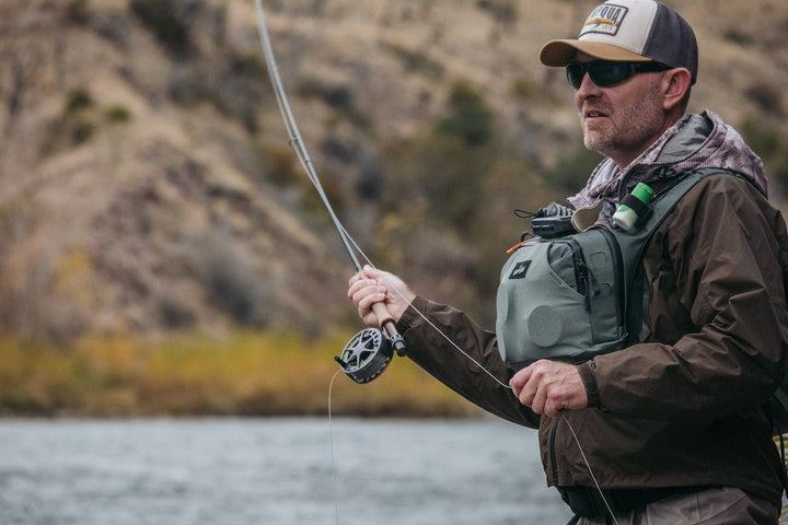 Umpqua Swiftlink Overlook Chest Pack - Sage - Packs & Bags - Fly Fish Food