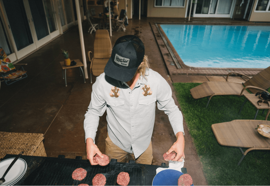Howler Bros - Gaucho Snapshirt - Prickly Pears – Fly Fish Food Howler Bros - Gaucho Snapshirt - Prickly Pears – Fly Fish Food