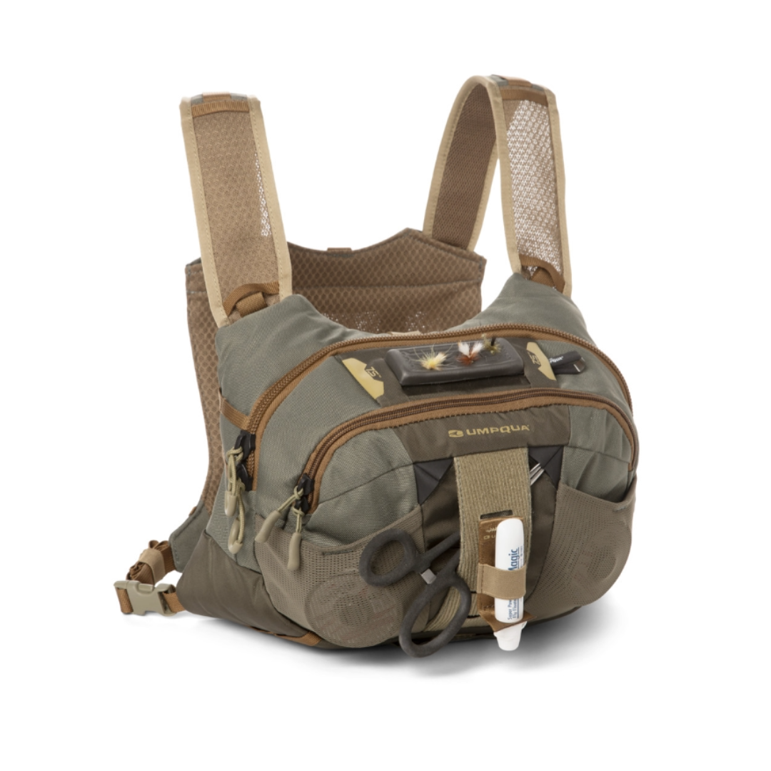 Umpqua ZS2 Overlook 500 Chest Pack Kit Olive Fly Fish Food
