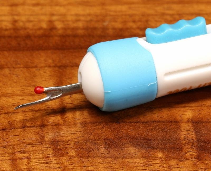 Tyer's Retractable Bodkin & Cutter Multi Tool - Tools & Vises - Fly Fish Food