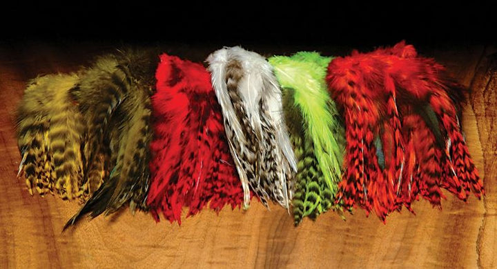 Hareline Strung 4 - 6" Grizzly Variant Saddle Hackle - Feathers & Marabou - Fly Fish Food