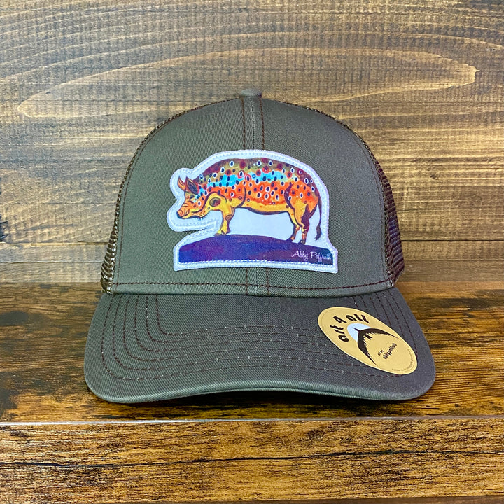 Art 4 All Hog Bow Trucker Hat